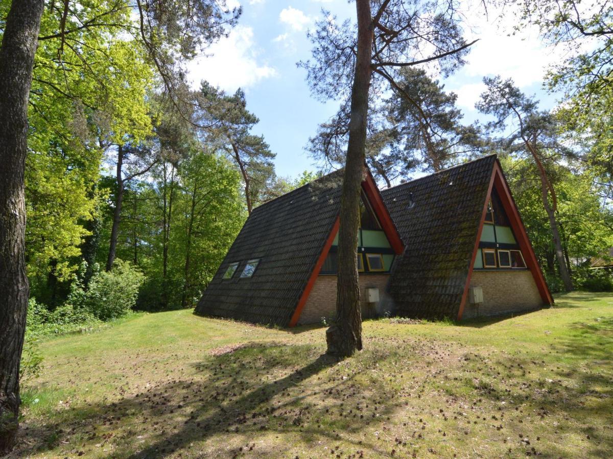 Cosy Holiday Home In Limburg With Forest Nearby Stramproy Exterior photo