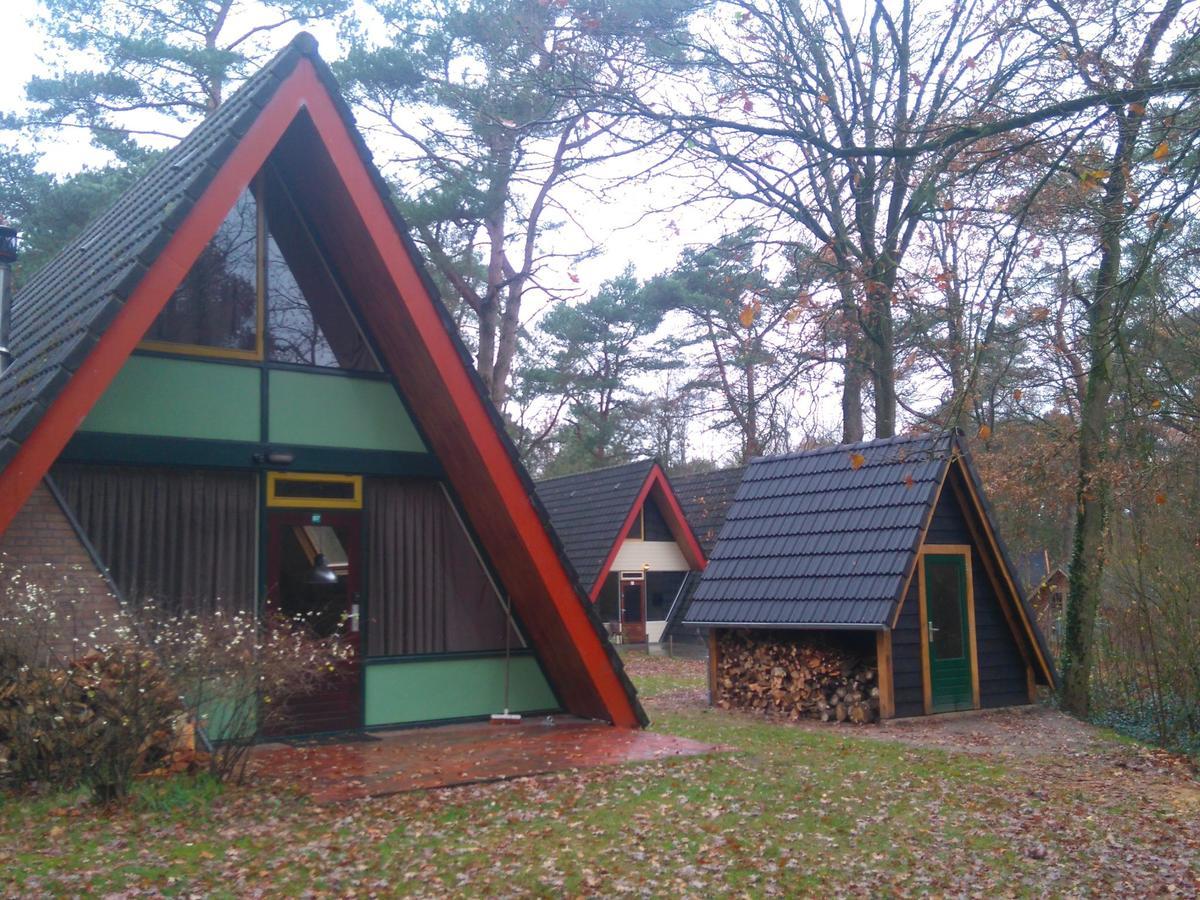 Cosy Holiday Home In Limburg With Forest Nearby Stramproy Exterior photo